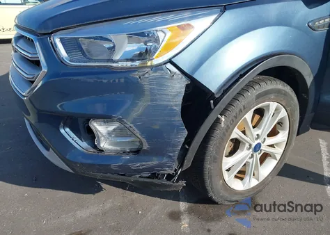 2018 Ford Escape Se из США, поврежденный, VIN 1FMCU0GD5JUC49393